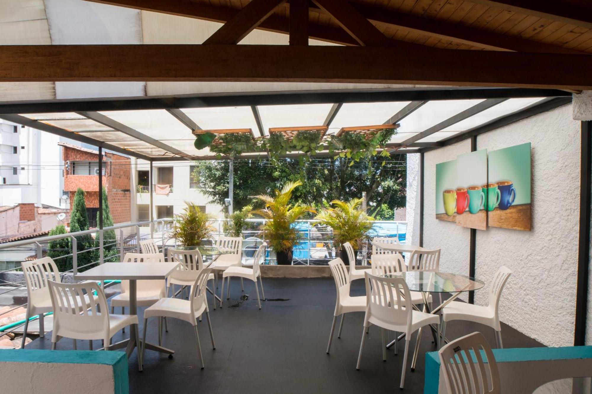 Almaviva Casa Hotel Medellín Eksteriør billede